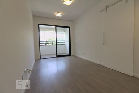 Sala de apartamento para alugar com 3 quartos, 68m² em Vila Pompéia, São Paulo