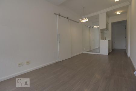 Sala de apartamento para alugar com 3 quartos, 68m² em Vila Pompéia, São Paulo