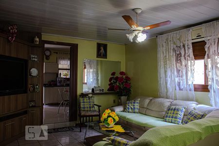 Sala de casa à venda com 5 quartos, 180m² em Igara, Canoas