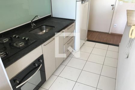 Cozinha e Área de Serviço de apartamento para alugar com 2 quartos, 55m² em Umuarama, Osasco