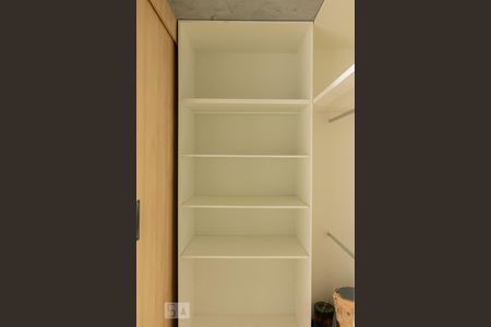 Closet de kitnet/studio à venda com 1 quarto, 50m² em Itaim Bibi, São Paulo