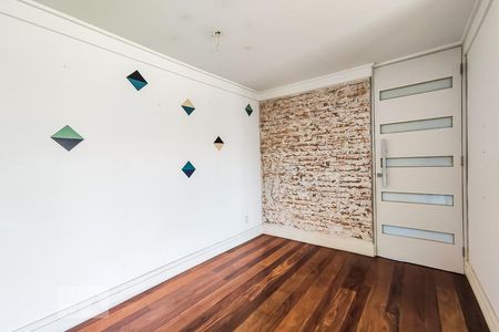 Sala de casa de condomínio para alugar com 1 quarto, 56m² em Jardim Monte Kemel, São Paulo