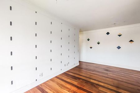 Sala de casa de condomínio para alugar com 1 quarto, 56m² em Jardim Monte Kemel, São Paulo
