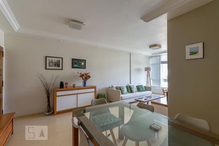 Sala de apartamento à venda com 3 quartos, 108m² em Grajau, Rio de Janeiro