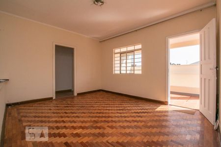 Sala de casa à venda com 3 quartos, 282m² em Vila Carrao, São Paulo