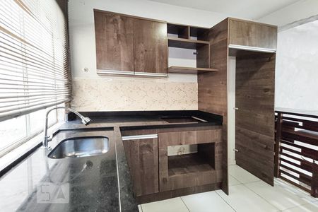 Cozinha de casa de condomínio para alugar com 2 quartos, 80m² em Rondônia, Novo Hamburgo