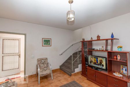 Sala de casa à venda com 3 quartos, 150m² em Vila Cordeiro, São Paulo