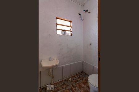 Banheiro de kitnet/studio para alugar com 1 quarto, 35m² em Vila Moraes, São Paulo
