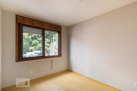 Quarto 1 suite de apartamento para alugar com 2 quartos, 74m² em Petrópolis, Porto Alegre