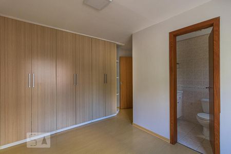 Quarto 1 suite de apartamento para alugar com 2 quartos, 74m² em Petrópolis, Porto Alegre