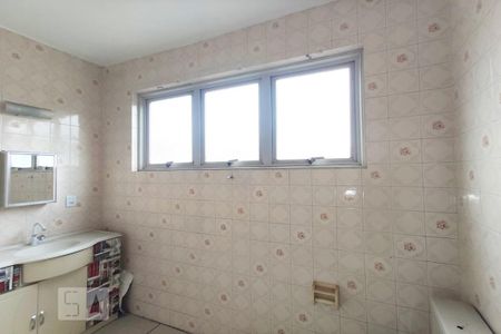 Banheiro de kitnet/studio à venda com 2 quartos, 70m² em Centro, São Leopoldo