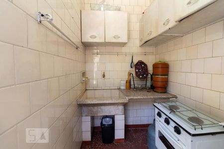 Cozinha de casa de condomínio à venda com 1 quarto, 180m² em Instituto de Previdência, São Paulo