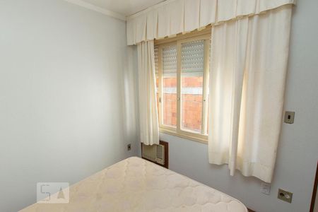 Quarto  de apartamento para alugar com 1 quarto, 47m² em Floresta, Porto Alegre