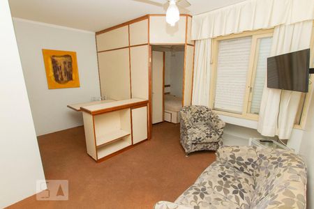 Sala de apartamento para alugar com 1 quarto, 47m² em Floresta, Porto Alegre