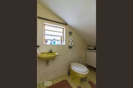 Banheiro de casa à venda com 4 quartos, 187m² em Sumarezinho, São Paulo