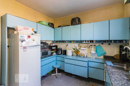 Cozinha de casa à venda com 4 quartos, 187m² em Sumarezinho, São Paulo