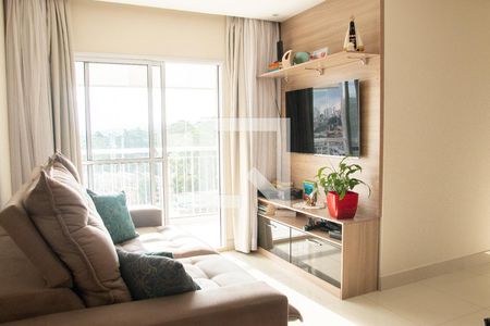 Sala de apartamento à venda com 3 quartos, 66m² em Jardim Modelo, São Paulo