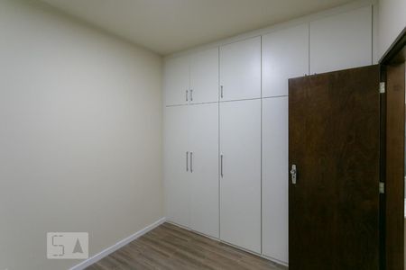 Quarto de apartamento à venda com 1 quarto, 49m² em Funcionários, Belo Horizonte