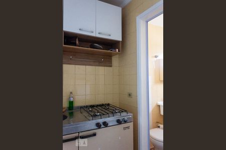 Cozinha de apartamento para alugar com 1 quarto, 22m² em Ocian, Praia Grande