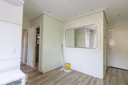 Sala de apartamento para alugar com 2 quartos, 49m² em Jardim Celeste, São Paulo