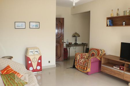 Sala de apartamento à venda com 1 quarto, 42m² em Pechincha, Rio de Janeiro