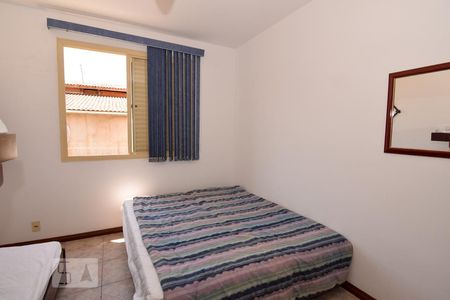 Quarto 1 de apartamento para alugar com 2 quartos, 62m² em Parque Enseada, Guarujá