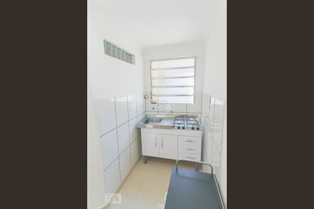 Cozinha de casa para alugar com 1 quarto, 40m² em Cidade São Francisco, São Paulo
