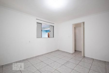 Quarto de casa para alugar com 1 quarto, 70m² em Conceição, Osasco