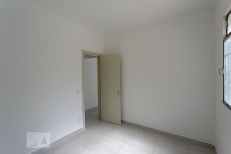 Quarto 1 de apartamento para alugar com 2 quartos, 45m² em Santa Tereza, Belo Horizonte