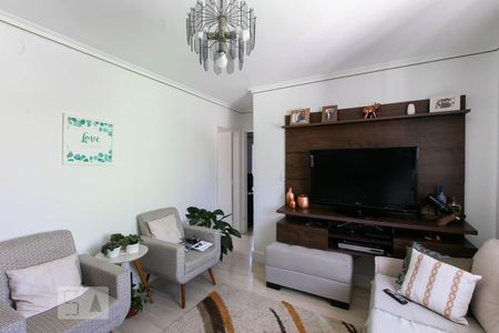 Sala de apartamento à venda com 2 quartos, 56m² em Vila Carmosina, São Paulo