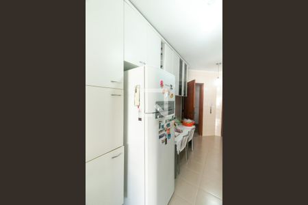 Apartamento à venda com 258m², 3 quartos e 3 vagas Apartamento à venda com 258m², 3 quartos e 3 vagasCozinha