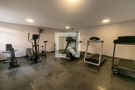 Apartamento à venda com 258m², 3 quartos e 3 vagas Apartamento à venda com 258m², 3 quartos e 3 vagasÁrea comum - Academia