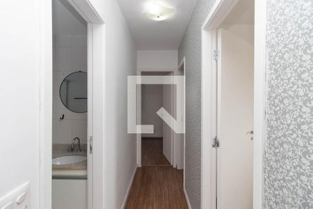 Corredor dos Quartos de apartamento à venda com 3 quartos, 71m² em Vila Isolina Mazzei, São Paulo