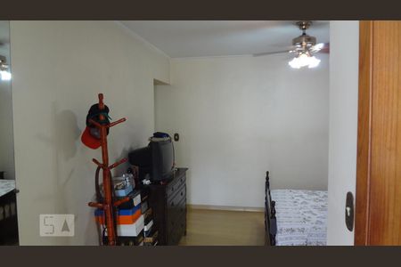 Quarto de casa à venda com 3 quartos, 350m² em Jardim das Bandeiras, São Paulo