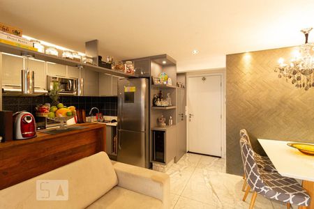 Sala de apartamento para alugar com 2 quartos, 64m² em Vila Osasco, Osasco