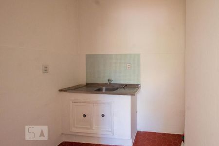 Cozinha de kitnet/studio para alugar com 1 quarto, 22m² em Cidade Baixa, Porto Alegre