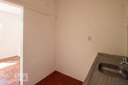 Cozinha de kitnet/studio para alugar com 1 quarto, 22m² em Cidade Baixa, Porto Alegre