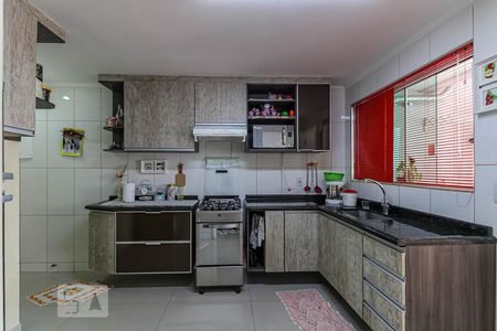 Cozinha de casa para alugar com 3 quartos, 180m² em Alto Tarumã, São José dos Pinhais