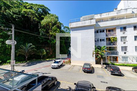 Vista da Sala de apartamento à venda com 2 quartos, 69m² em Maceió, Niterói
