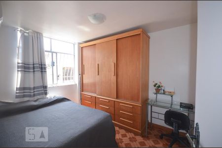 Quarto 1 de apartamento à venda com 2 quartos, 54m² em Cubango, Niterói