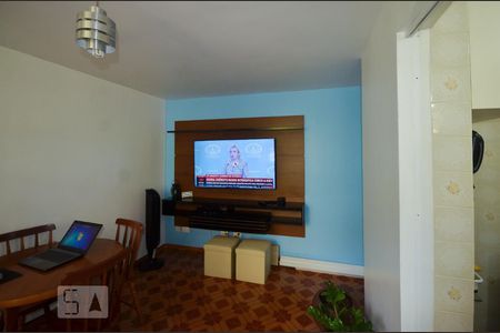 Sala de apartamento à venda com 2 quartos, 54m² em Cubango, Niterói