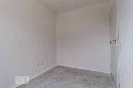 Quarto 2 de apartamento para alugar com 2 quartos, 38m² em Parque da Fonte, São José dos Pinhais