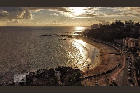 Apartamento para alugar com 70m², 2 quartos e 1 vaga Apartamento para alugar com 70m², 2 quartos e 1 vagaPraia frente condominio