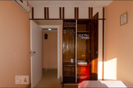 Apartamento para alugar com 70m², 2 quartos e 1 vaga Apartamento para alugar com 70m², 2 quartos e 1 vagaQuarto 1 - Armários