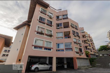 Apartamento para alugar com 70m², 2 quartos e 1 vaga Apartamento para alugar com 70m², 2 quartos e 1 vagaFachada do bloco