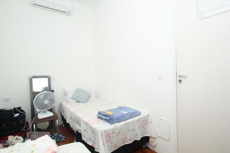 Quarto 1 de apartamento à venda com 2 quartos, 45m² em Centro, Rio de Janeiro