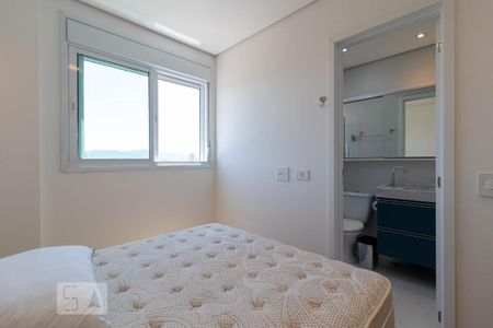 Suíte de apartamento à venda com 2 quartos, 55m² em Santa Teresinha, São Paulo