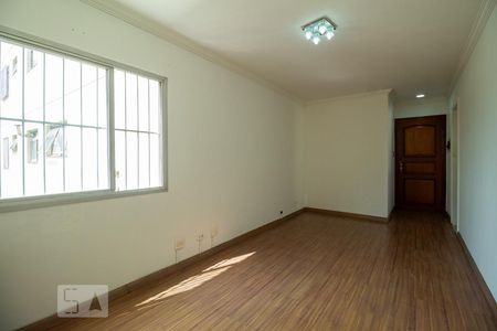 Sala de apartamento à venda com 3 quartos, 80m² em Vila Monumento, São Paulo