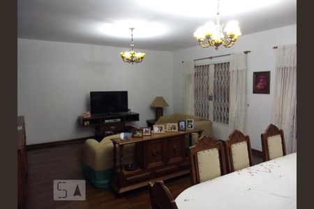 Sala de casa à venda com 3 quartos, 250m² em Moema, São Paulo