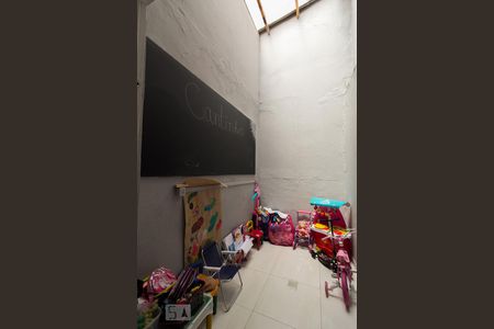 Área de luz de casa para alugar com 3 quartos, 116m² em Jardim Santa Rosália, Sorocaba